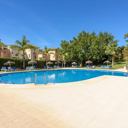 Del Est Apartamento Marbella
